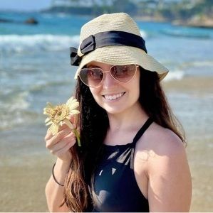 Meet your Posher, Celia